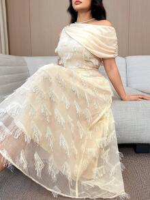 Feyla 大码女式纯色优雅单肩流苏设计连衣裙 - 杏色 - 查看 7