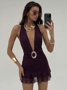 Aloruh 女士性感时尚纯色金属褶皱腰部多层下摆露背吊带迷你连衣裙，夏季 - 紫色 - 查看 4
