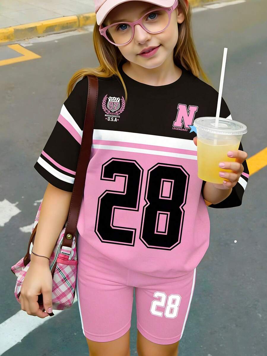 春夏女童休闲时尚创意个性清新简约别致数字28徽章、五角星、紫红色和黑色图案T恤和骑行短裤套装，舒适温暖的夏秋款式，适合日常运动装扮。 - 彩色 - 查看 1