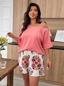 Weeklong Plus Size Women's Floral Print Asymmetrical Shoulder Loose Shorts 2-Piece Set, Casual Holiday Outfit Fall - Multicolor - View 3
