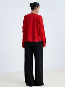 Aveloria Modichic Vintage Vibrant Red One-Piece Swing Collar Blouse, Golden Button Decor For Refined Look, Long Sleeve Design Suitable For Autumn Date - Red - View 6