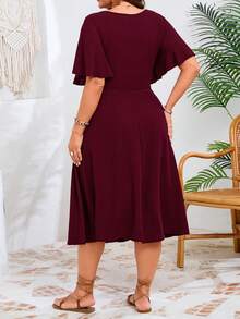 EMERY ROSE Plus Size Women's Spring/Summer Chain Link Patchwork Ruffle Twist Waist Textured Elegant V-Neck A-Line Midi Dress - Burgundy - View 2
