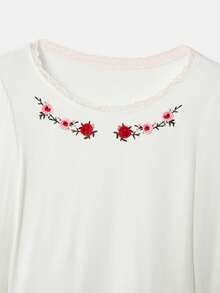 lacRébo 长袖柔软弹力T恤，饰有花卉刺绣和蕾丝领口，复古风格，可爱法式巴黎风情。 - 米色 - 查看 7