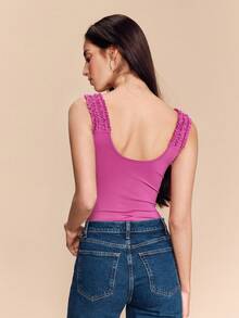 lacRébo Body con volantes de color morado oscuro con detalle texturizado en el busto, cuello de pico y silueta ajustada romántica de primavera y verano, estilo francés y parisino - Morado Violeta - Ver 2