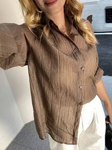 Vivie Lora Camisa de protección solar con textura plisada y transparente para mujer - Marrón - Ver 6