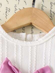 两件套女婴针织提花荷叶袖蝴蝶结饰边背心上衣和褶皱蝴蝶结半裙套装，时尚可爱休闲装 - 白色 - 查看 4