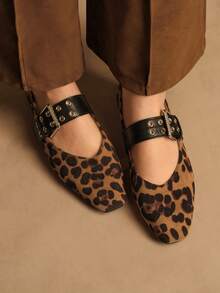 Rosivie Sepatu Hak Tinggi Wanita Motif Leopard dengan Gesper, Modis, Serbaguna untuk Pemakaian Sehari-hari - Coklat - View 4