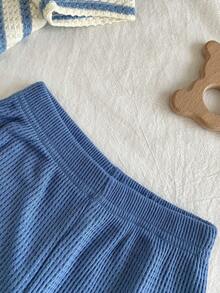 SHEIN Vintaside Kids 2pcs Toddler Infant Baby Boys Fashion Black & White Striped Waffle Knit Fabric Pocket Round Neck Short Sleeve T-Shirt And Black Elastic Waist Letter Patch Shorts Set, Summer - Blue - View 8