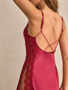 Charlaine 优雅法式蕾丝缎面舒适女士睡裙