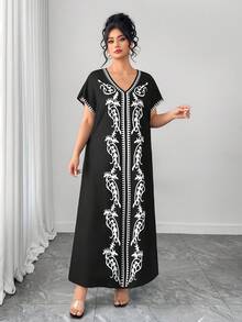 Elenzga Plus Size Women Floral Print Dress, Casual & Versatile For Dating, Daily Wear, Romantic Style, Spring/Summer - Black and White - View 3