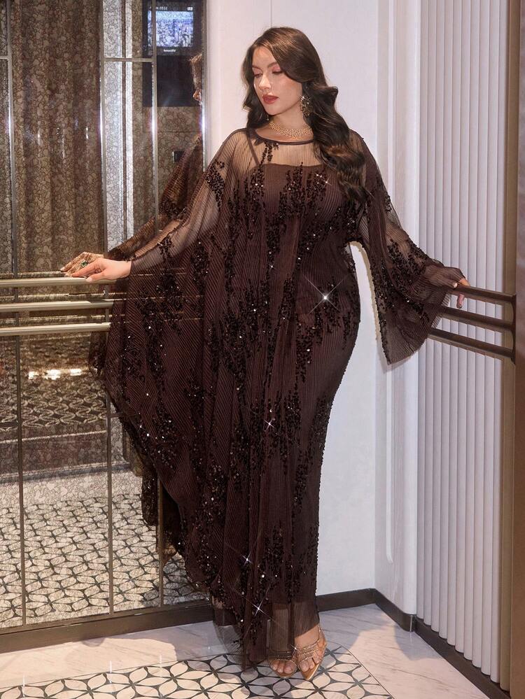Modelyn Plus Size Women's Elegant Luxurious Asymmetric Sleeve Mesh