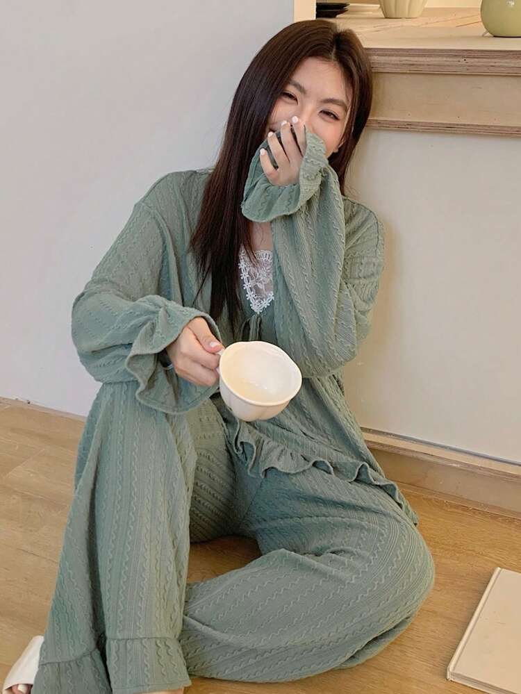 Dazy Plus Contrast Color Contrast Lace Flare Sleeve Casual Long Sleeve Top And Loose Long Pants Plus Size Women Pajama Set, Spring/Autumn