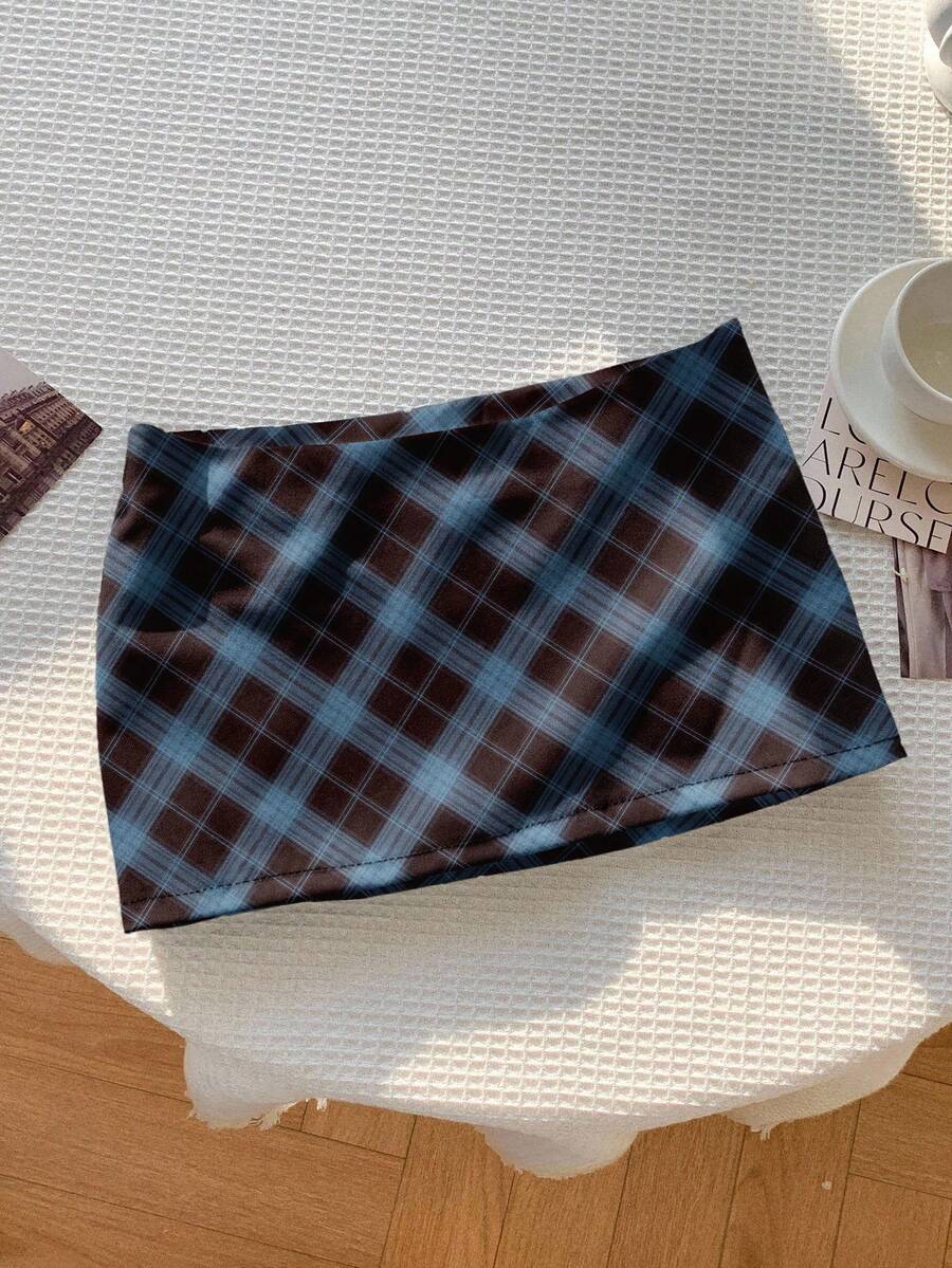 Comfortcana Casual Retro Elegant Commuting Versatile Warm Black & Blue Plaid Print Pattern Comfortable Knee-Length Skirt For Women, Suitable For Autumn/Winter - White - View 1