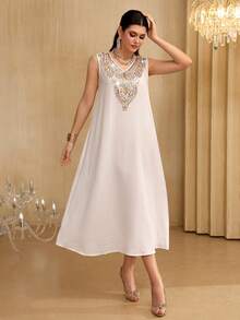 Al Najma 彩色刺绣织带拼接无袖连衣裙，带可拆卸领子 - 白色 - 查看 8