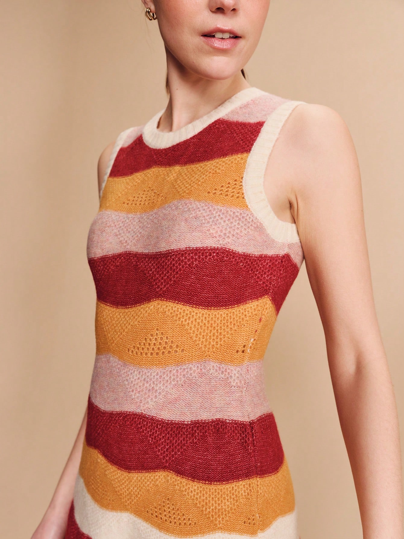 Vestido midi de malha aberta com listras onduladas multicoloridas, estilo vintage de primavera e verão, estilo francês, estilo parisiense