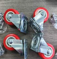 4个重型万向脚轮，可自由旋转，无需自行组装，耐用金属结构，非常适合用于办公柜、工作台储物箱和推拉门。 - 彩色 - 查看 19