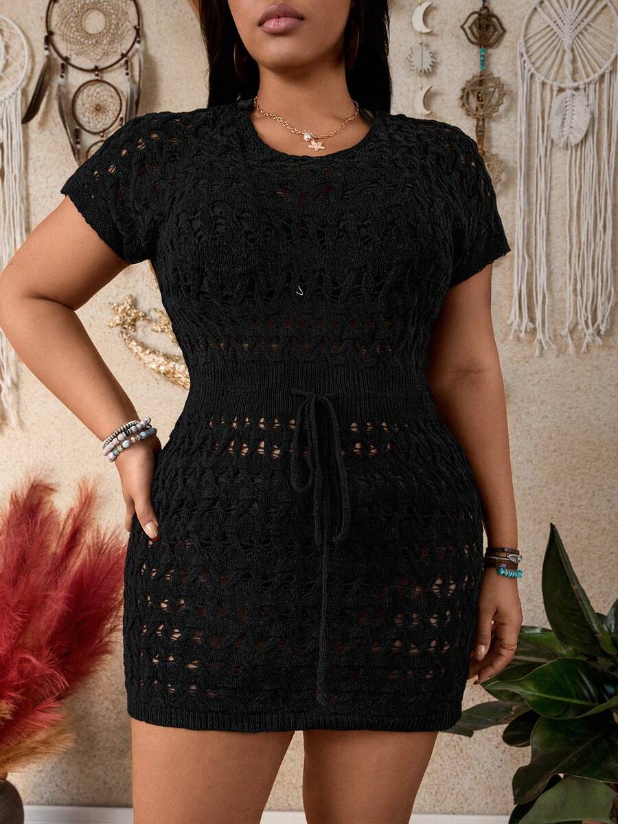 Swim Lushoire Vestido de playa con cuello en V, cintura con lazo y efecto estilizante para mujer talla grande - Negro - Ver 1