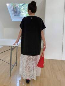 Dazy Plus 时尚圆领纯色短袖蕾丝拼接直筒宽松大码女式优雅T恤连衣裙 - 黑色 - 查看 7