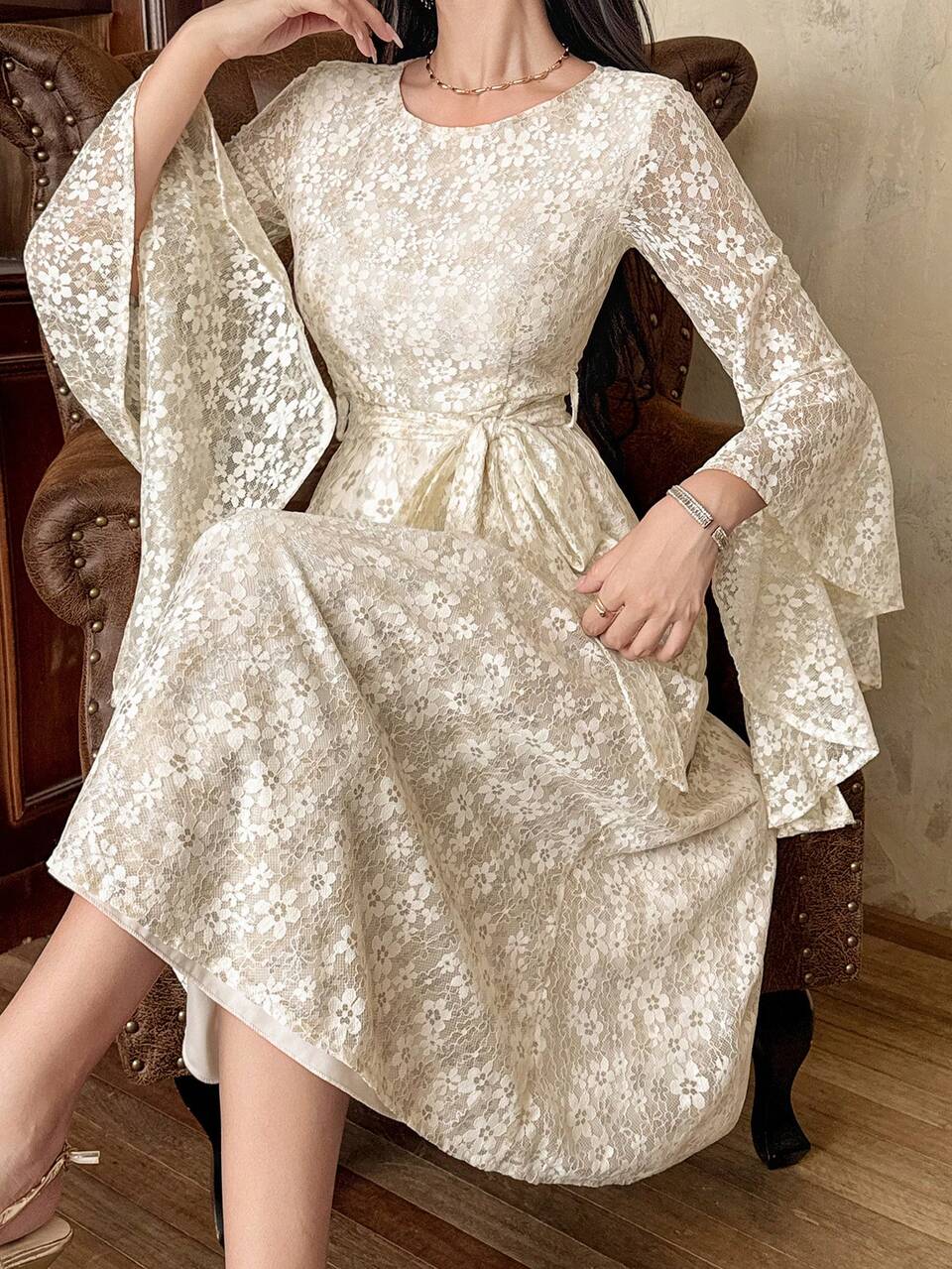 Ditsy Floral Flare Sleeve Midi Dress For Women