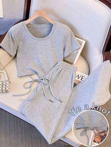 Franclia 修身短款圆领短袖上衣 + 直筒斜插口袋长裤 - 灰色 - 查看 1