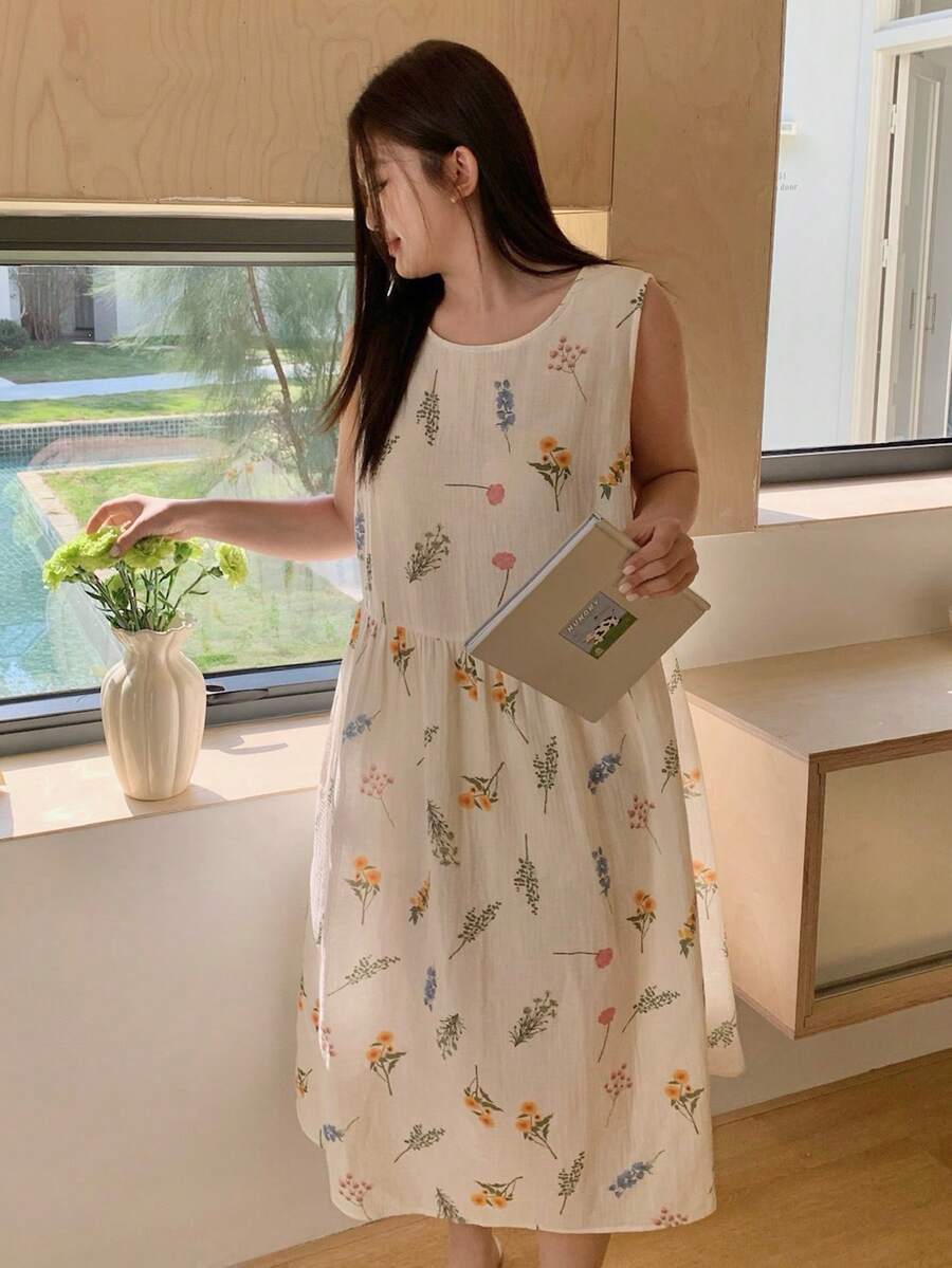 Dazy Plus 碎花印花可爱圆领长款睡裙，春夏睡衣 - 杏色 - 查看 1