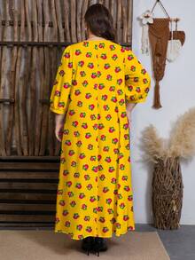 SHEIN Najma Plus Size Women's Floral & Botanical Digital Print Colorblock Round Neck Pleated Design Waist Flared Midi Dress, Spring - Multicolor - View 2