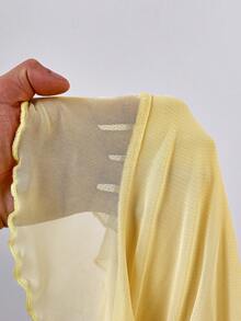 Sweetra Áo ống nữ kiểu dáng thường ngày, màu trơn, viền bèo nhún, kiểu áo blouse phối bèo nhún ở gấu áo. - Màu vàng - Xem 6