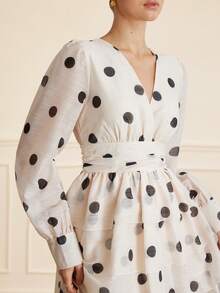 Aveloria Modichic Black & White Polka Dot V-Neck Tiered Ruffle Waist Dress, French Romantic Vintage Elegant, Suitable For Afternoon Tea, Romantic Retro Girly Style - Black and White - View 3