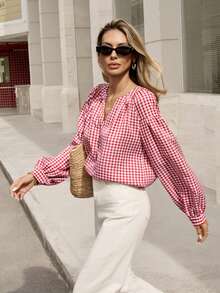 Pariaura Áo sơ mi nữ thanh lịch màu đỏ kẻ caro cổ chữ V tay phồng. Áo kiểu nữ thanh lịch, đa năng, thời trang, phù hợp cho đi làm, ở nhà, dự tiệc, du lịch, dạo phố, năm mới và Giáng sinh. - Đỏ - Xem 3