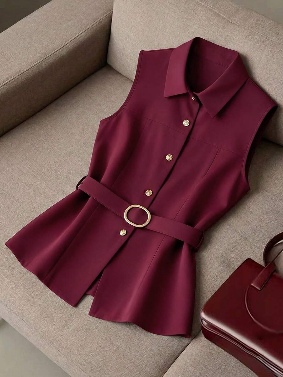 GlowEve 女士夏季酒红色纯色衬衫领口开襟金属装饰纽扣设计腰带收腰专业优雅无袖衬衫 - 酒紅色 - 查看 1