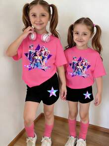 一套少女时尚彩色明星及韩流女团字母印花圆领短袖T恤和印花短裤套装，适合夏季外出穿着 - 彩色 - 查看 1