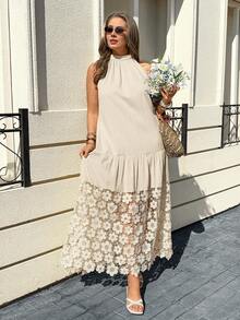 加大码无袖拼接连衣裙，杏色，花卉蕾丝饰边，适合度假和日常穿着 - 杏色 - 查看 1