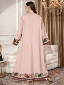 SHEIN Najma 大码女式腰果花几何仿刺绣印花V领长袖优雅阿拉伯风长连衣裙，春夏款 - 彩色 - 查看 2