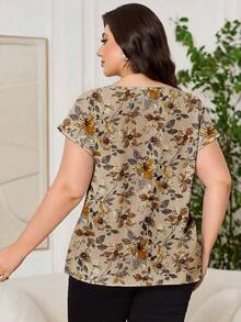 SHEIN Clasi Plus Size Women Floral Print Pleated Casual Versatile Daily Short Sleeve Blouse Spring - Khaki - View 3