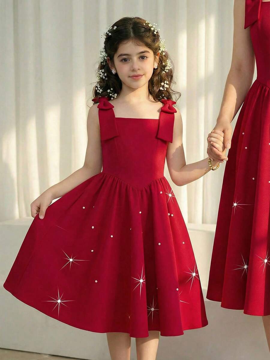 SHEIN 少女优雅无袖针织连衣裙,配有可拆卸蝴蝶结装饰和串珠下摆,适合日常、派对和正式场合。 - 酒紅色 - 查看 1