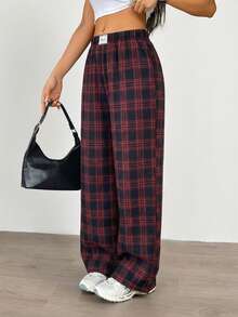 Aidyla Quần nữ kẻ caro dáng rộng, cạp chun, chất liệu mềm mại, thích hợp mặc mùa thu. - Đỏ - Xem 5