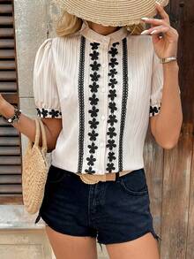 Breezaya 女士花卉装饰短款泡泡袖休闲衬衫 - 香檳色 - 查看 4