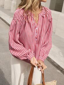 Pariaura Áo sơ mi nữ thanh lịch màu đỏ kẻ caro cổ chữ V tay phồng. Áo kiểu nữ thanh lịch, đa năng, thời trang, phù hợp cho đi làm, ở nhà, dự tiệc, du lịch, dạo phố, năm mới và Giáng sinh. - Đỏ - Xem 5