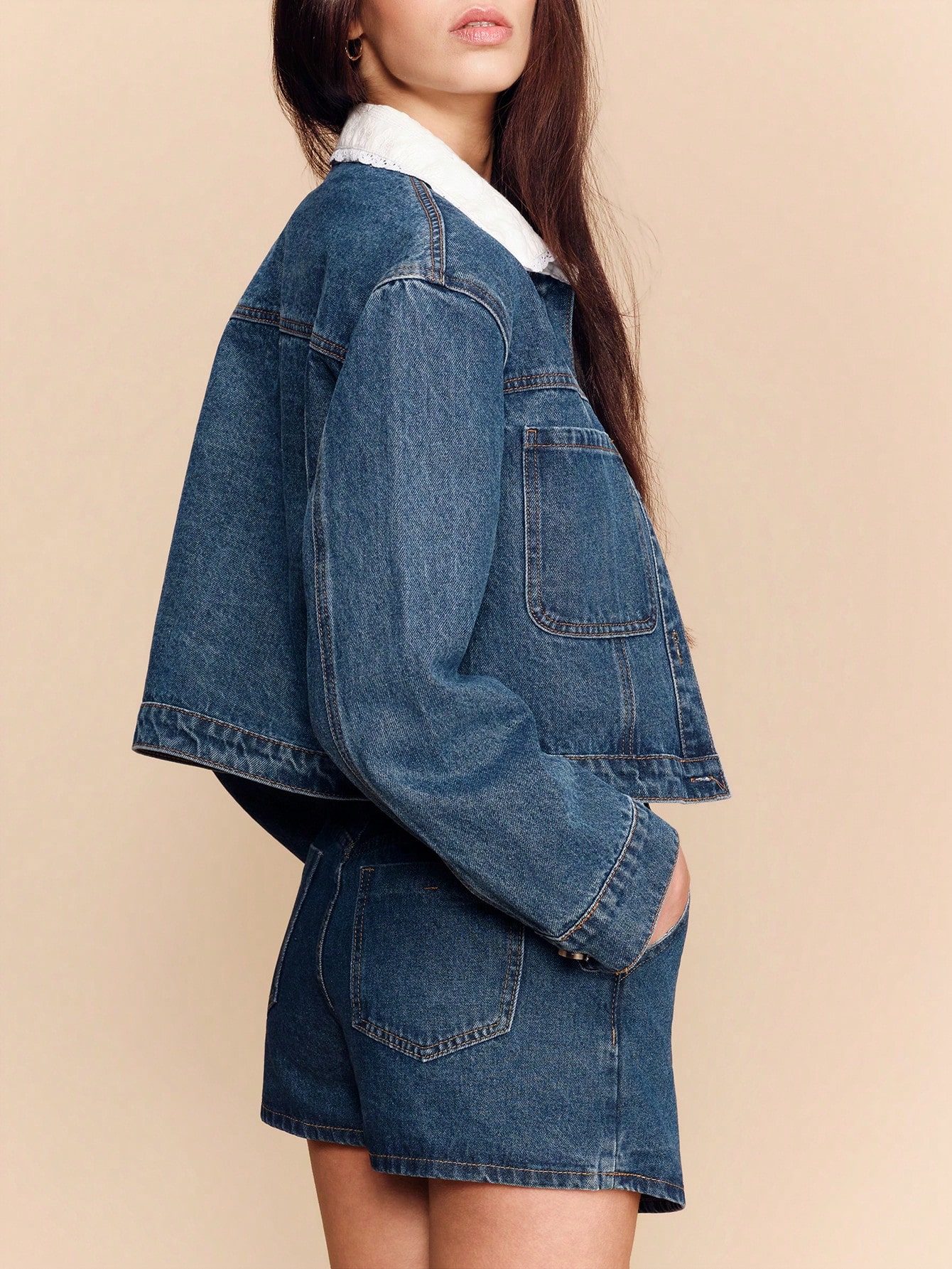 Veste courte en jean bleu avec col à bordure en dentelle blanche, style vintage mignon, style français, style parisien