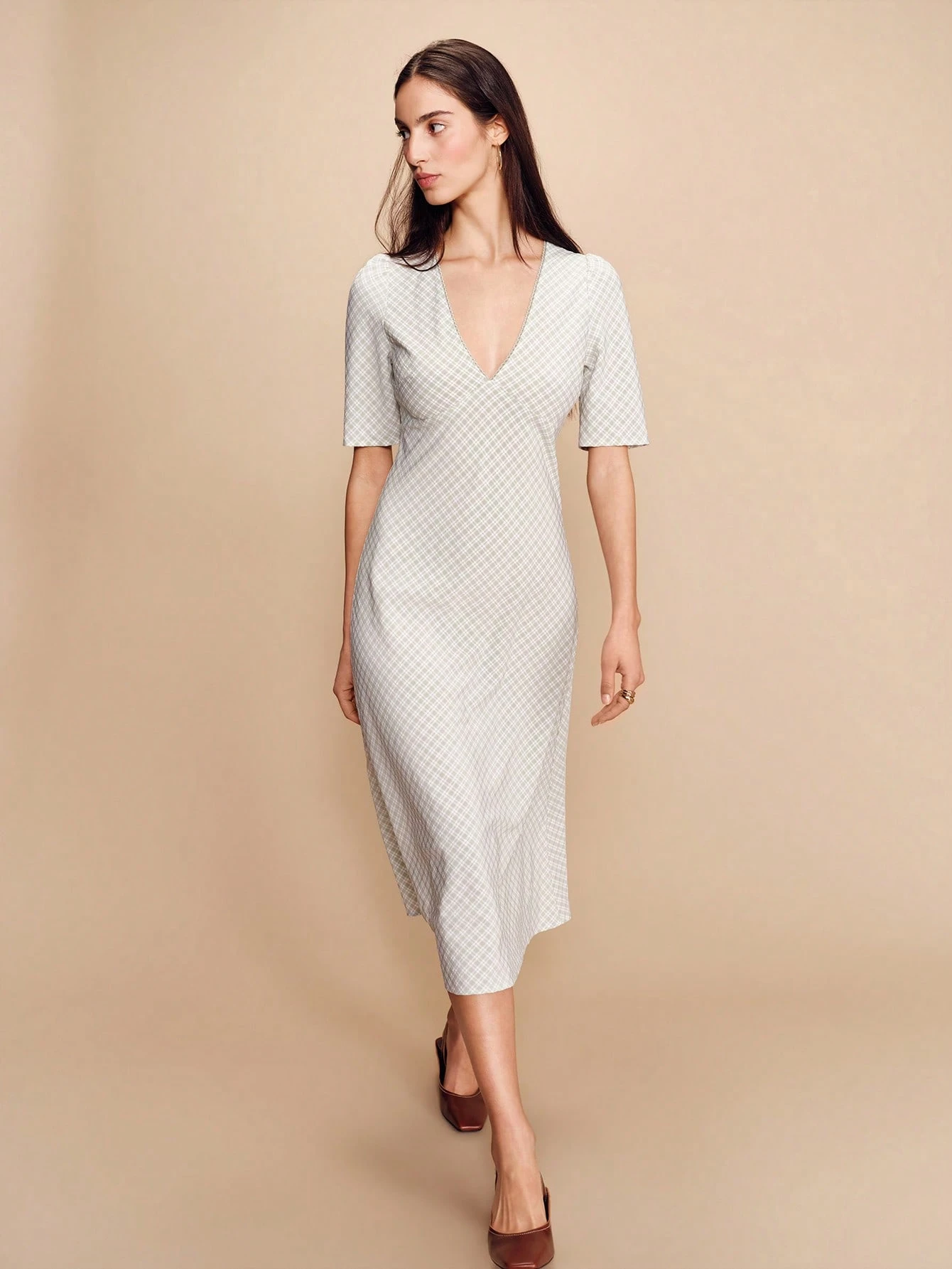 Light Sage Green Check Print Midi Dress With V-Neck And Short Sleeves Cute Spring Summer Style French Style Parisian Style Going Out Business Casual Women's Summer Dress Casual Midi Dress Short Sleeve Dress