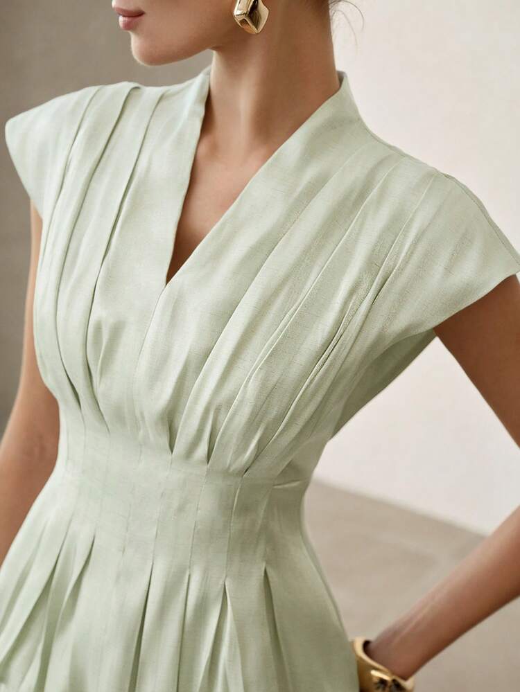 WOMEN'S SLEEVELESS V-NECK CINCHED WAIST FAUX LINEN SHINY FABRIC ELEGANT TOP, SUITABLE FOR WORK, SPRING/SUMMER