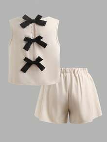 SHEIN 2件套少女休闲纹理面料蝴蝶结露背吊带背心和短裤套装 - 杏色 - 查看 8