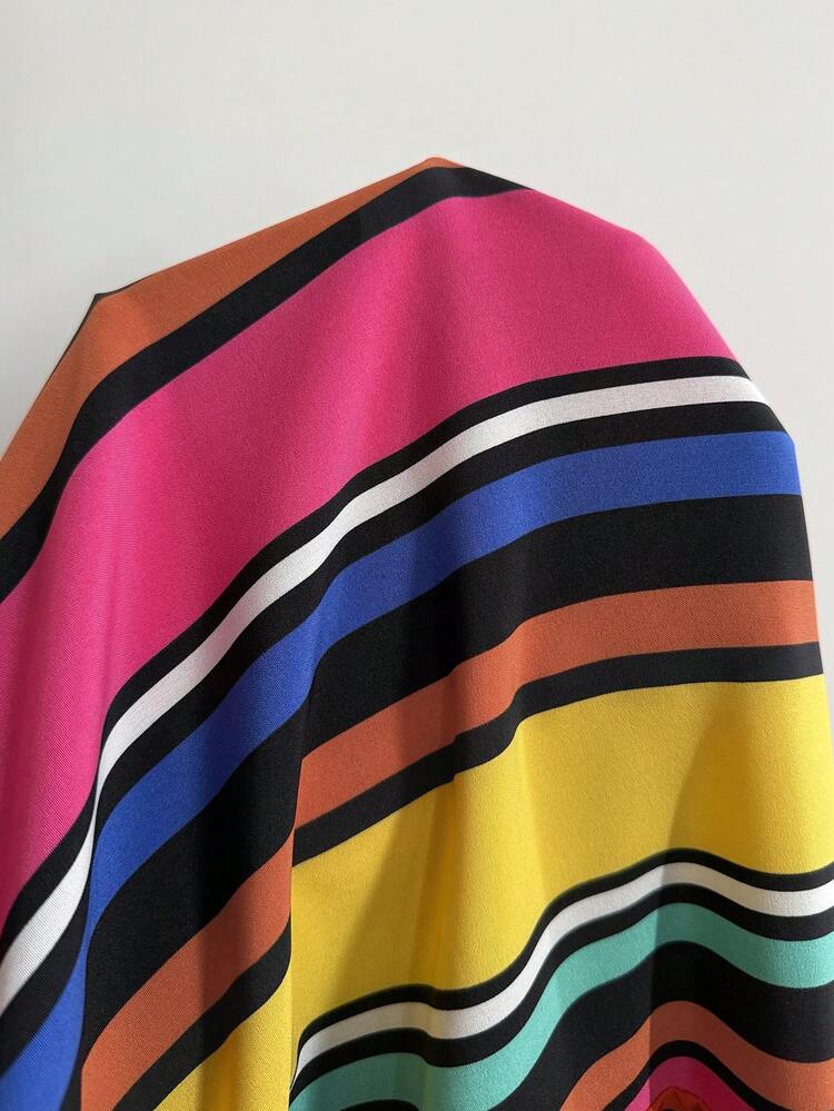Plus Size Women Patchwork Color Block Short Sleeve Top And Shorts Casual Outfit For Summer/ Vacation Summer Outfits Summer Clothes Spring Dress Spring Outfit Women Spring Clothing Floral Dress Floral Dresses For Women Beach Vacation Outfits For Women Vacation Dress Bohemian Women's Summer Two-Piece Sets