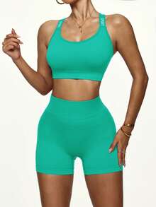 Conjunto deportivo de mujer de punto con top sin espalda de cuello de pico y pantalones cortos de unicolor sin costuras - verde menta - Ver 5