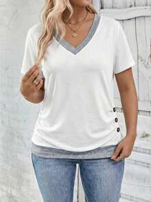 EMERY ROSE Fashionable Casual New Vintage V-Neck Side Hem Pleated Button Contrast Color Plus Size T-Shirt - Multicolor - View 4