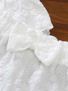 Elladie kids 2pcs Young Girl Floral Ruffle Trim Top And Shorts Set, Featuring 3D Floral Decor, Pure White Fabric, Oversized Bow Accent And Ruffle Hem Design, Suitable For Family Gathering, Spring/Summer Outing, Beach, Back To School Grey Summer Outfits For Girls White Short Sets - White - View 8