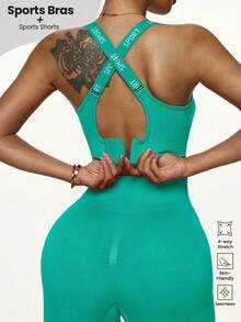 Conjunto deportivo de mujer de punto con top sin espalda de cuello de pico y pantalones cortos de unicolor sin costuras - verde menta - Ver 2