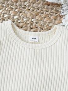 SHEIN Vintaside Kids 女婴简约黑色纯色修身圆领长袖上衣搭配喇叭裤套装，适合外出、约会、通勤、购物、休闲、运动、健身、派对等场合。 - 杏色 - 查看 7