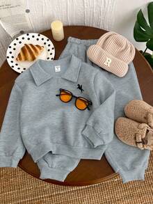 Bộ đồ thể thao 2 món cho bé trai, kiểu dáng thường ngày, thoải mái, màu trơn, gồm áo hoodie dài tay cổ polo và quần nỉ, chất liệu dày dặn giữ nhiệt, thích hợp đi học. - Xám - Xem 3