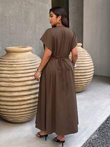 SHEIN LUNE Plus Size Women's Deep V-Neck Pleated Waist A-Line Casual Long Dress, Spring/Summer - Brown - View 2
